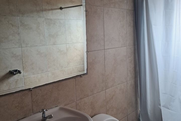 Room 36 of 38