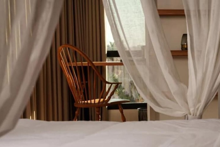 Room 49 of 74