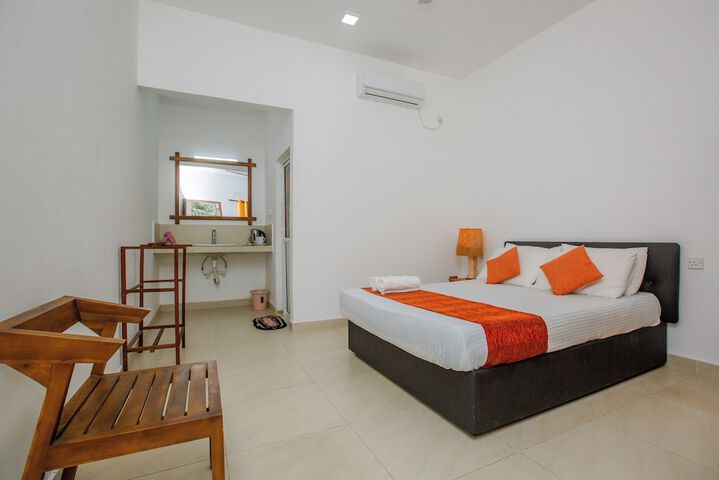 The Regency villa by Escape Essence in Unawatuna