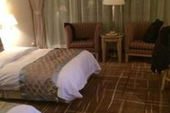 Room 44 of 115