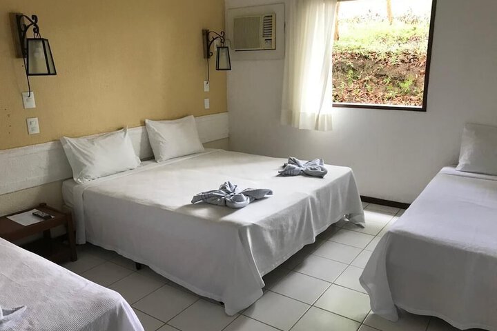 Room 2 of 16