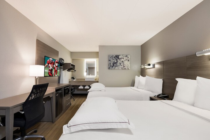 2 Double Beds (2 of 9)