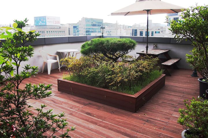 Terrace/Patio 27 of 28
