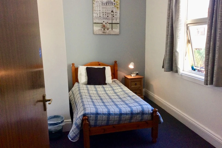 guest_rooms