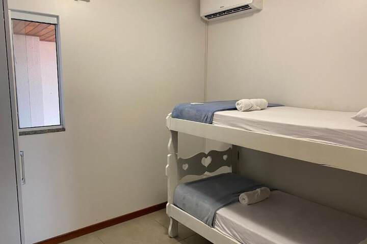 Room 40 of 79