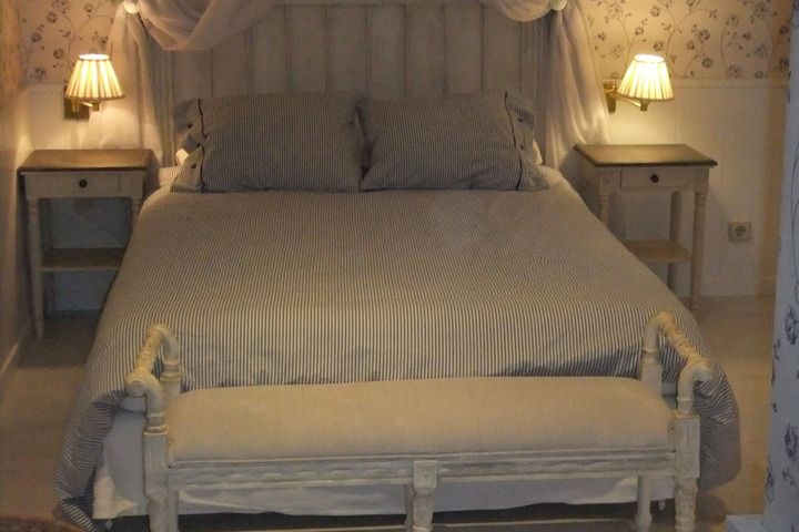 Room 3 of 5