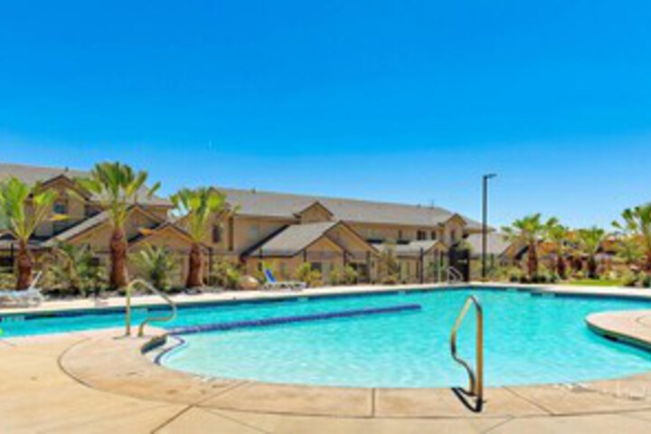 Pool 28 of 48