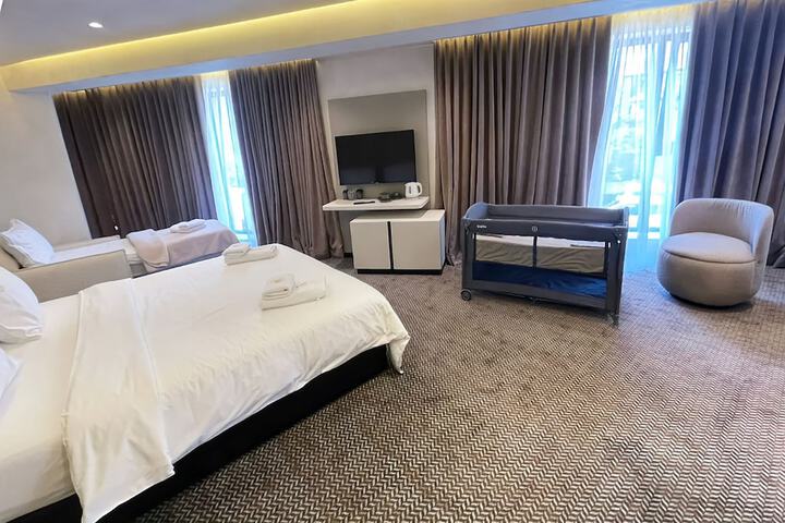 Room 75 of 125