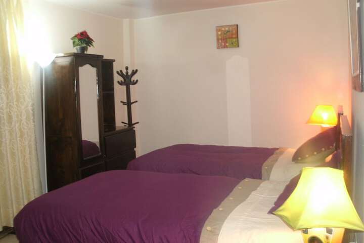 Room 13 of 110