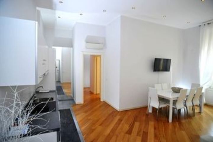 Room 50 of 59