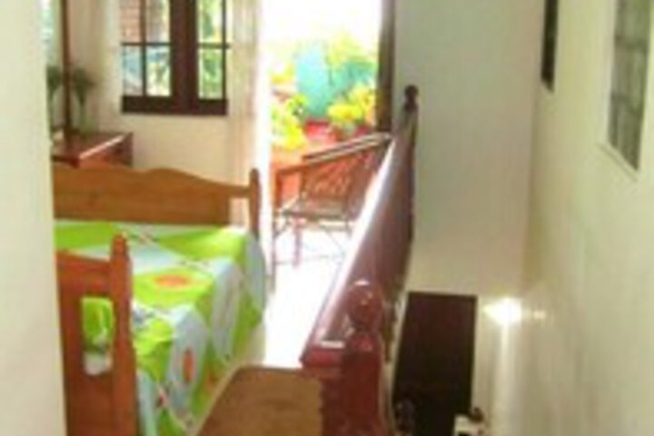 Room 6 of 7