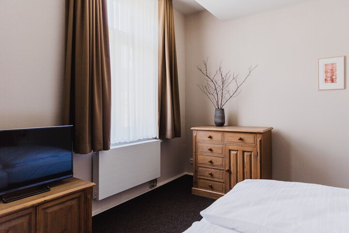 Room 15 of 75
