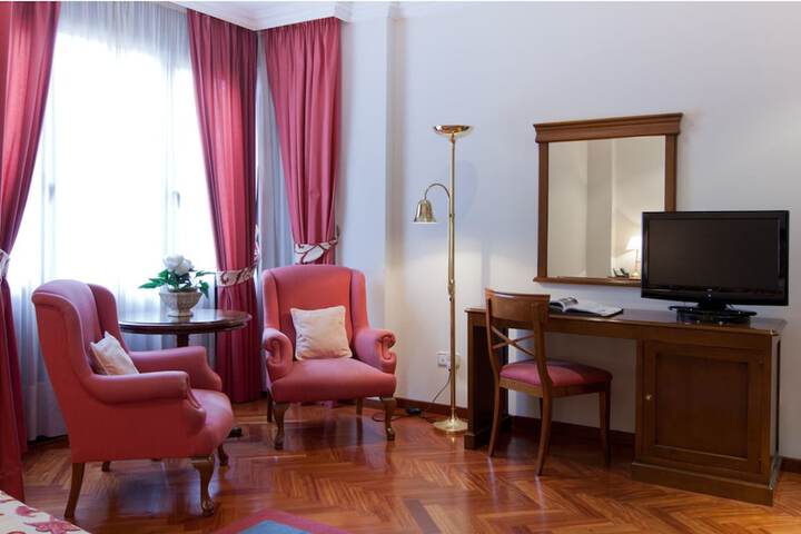Room 10 of 41