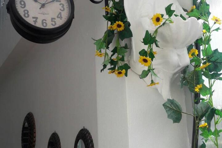 HOME BOUTIQUE HOTEL