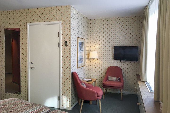 Room 21 of 71