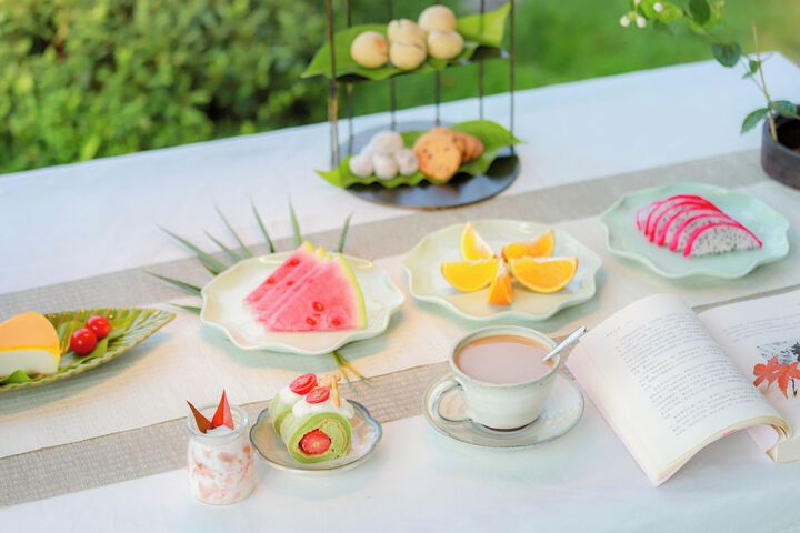 Breakfast/Coffee Service 144 of 184