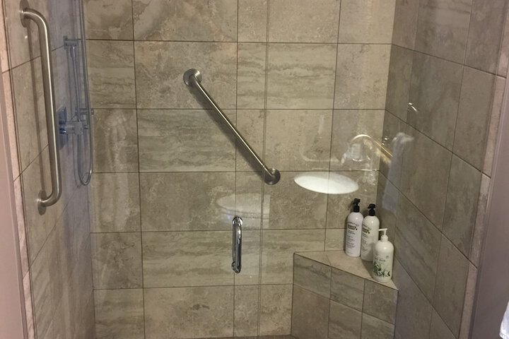 Room 83 of 159