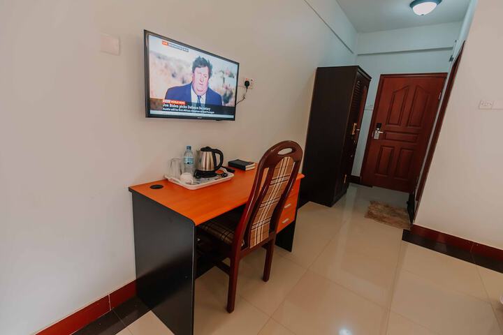 Room 38 of 126