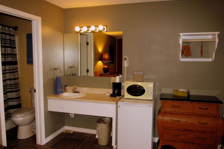 Room 113 of 219
