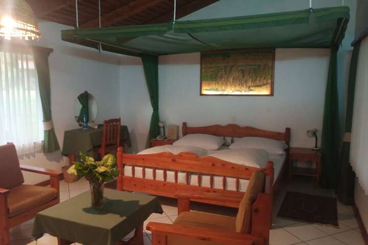 Room 7 of 41