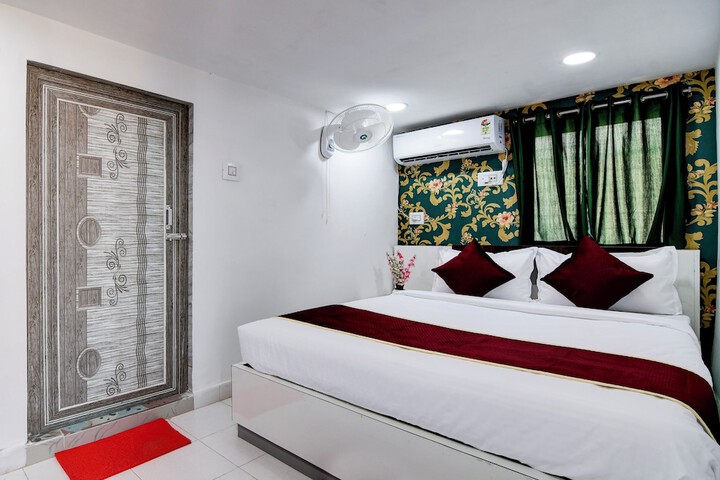 Room 19 of 33