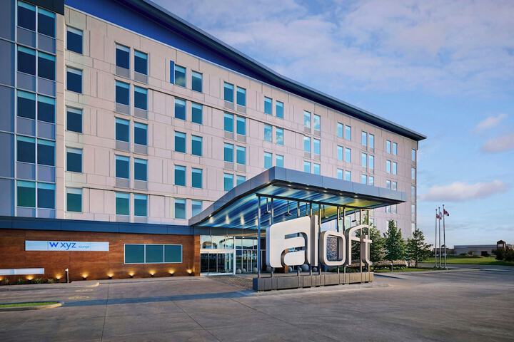 Hotel 42 of 43