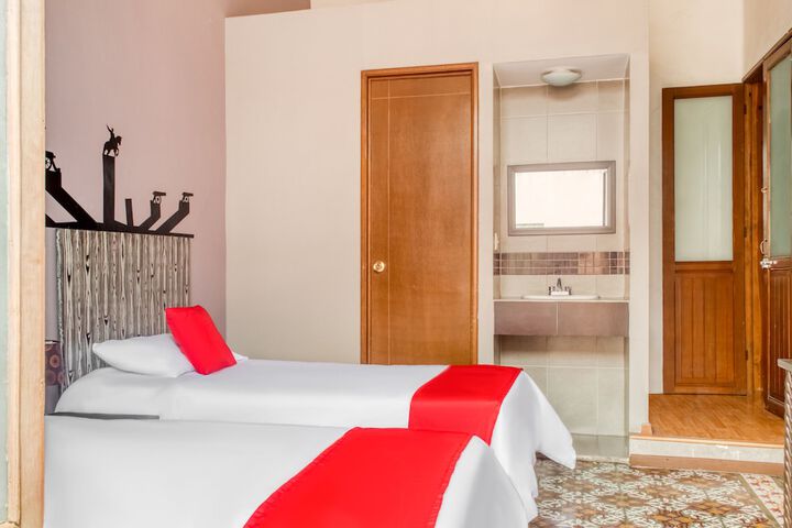 Room 6 of 45