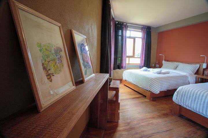 Room 42 of 81