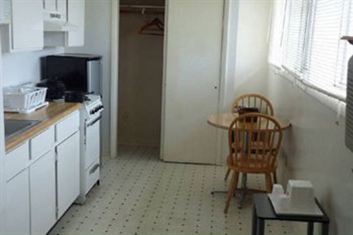 Room 17 of 21