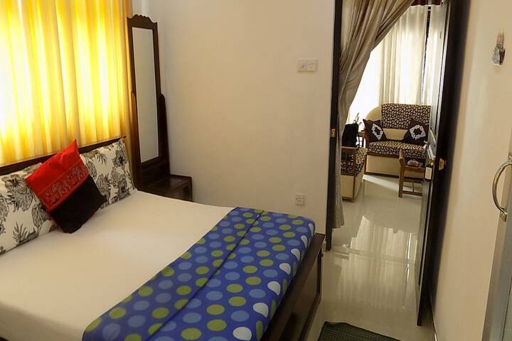 Room 5 of 44