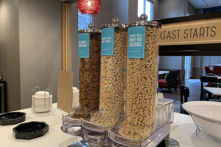 Breakfast area