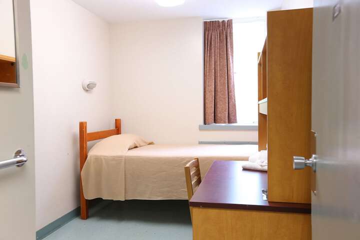 Room 15 of 69