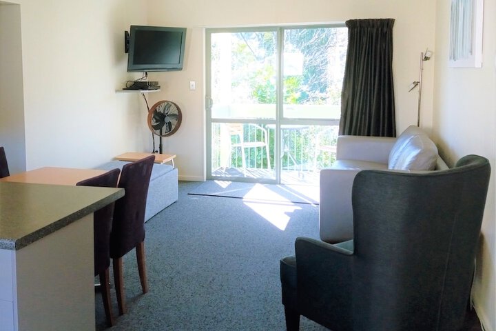 Room 17 of 46