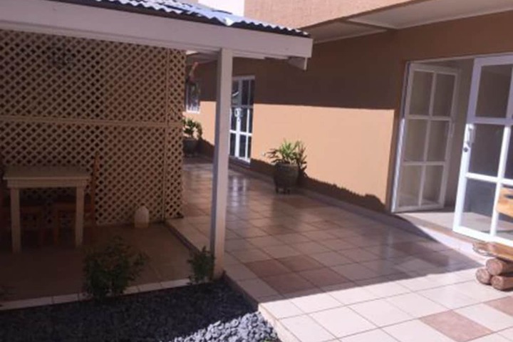 Terrace/Patio 12 of 20