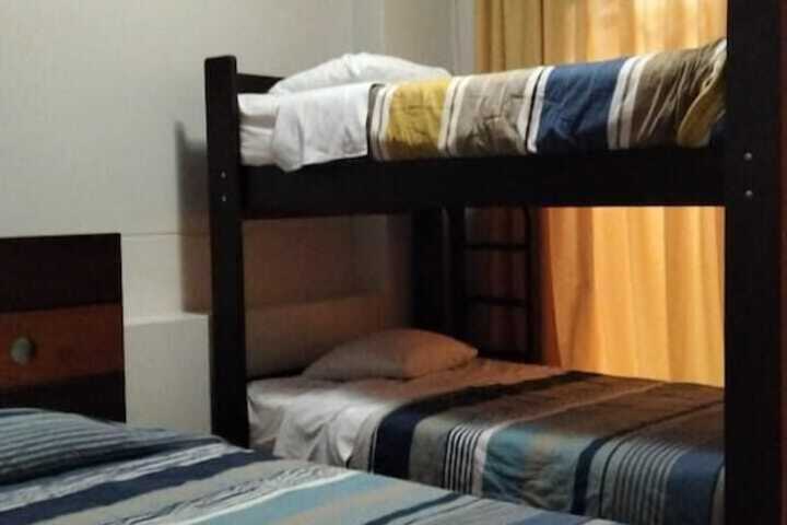 Room 7 of 12