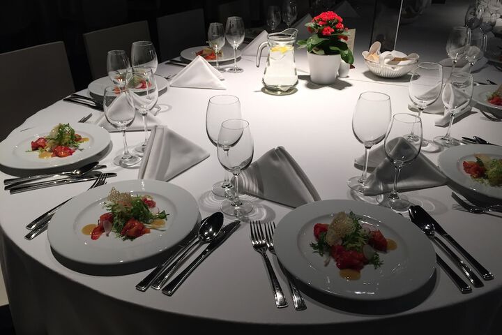 Dining 51 of 70