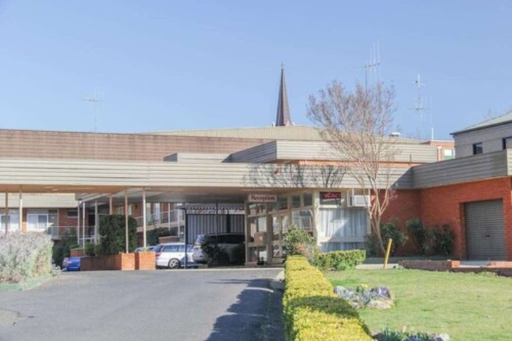 Hotel Entry