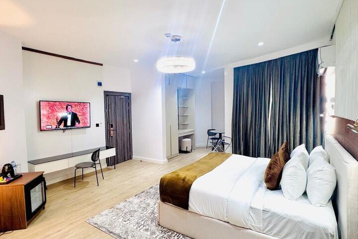 ATLANTIS HOTELS