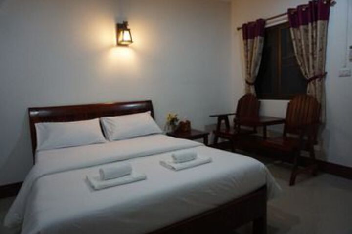 Room 14 of 27