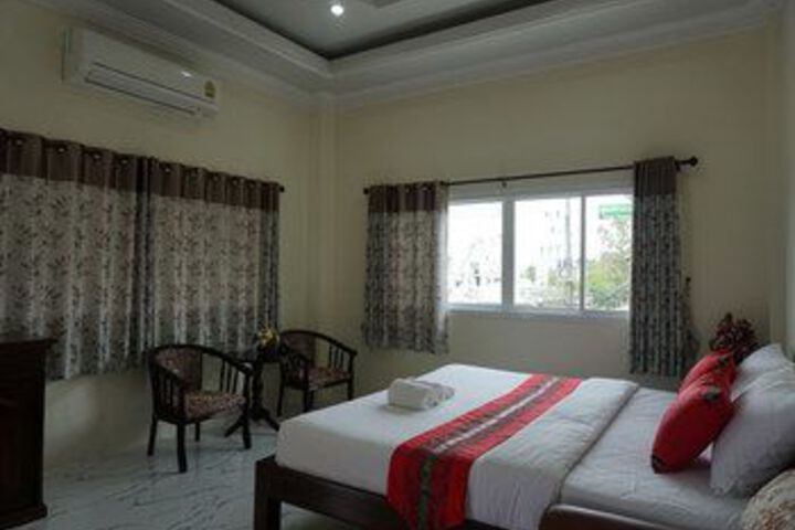 Room 26 of 49