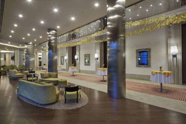 Hotel Interior 20 of 303