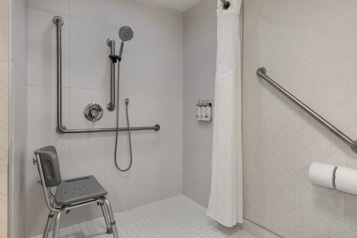 Room 14 of 47