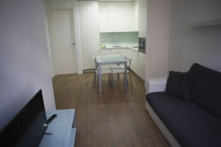 Room 22 of 49