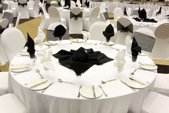 Ballroom/Hall 98 of 120