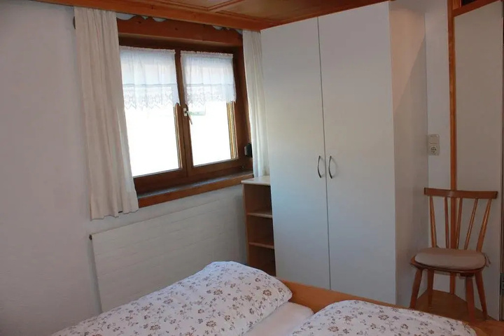 Room 2 of 26