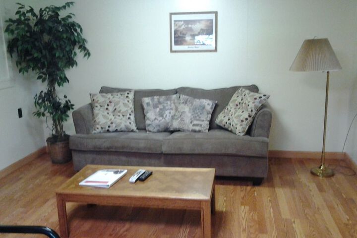 Room 18 of 36