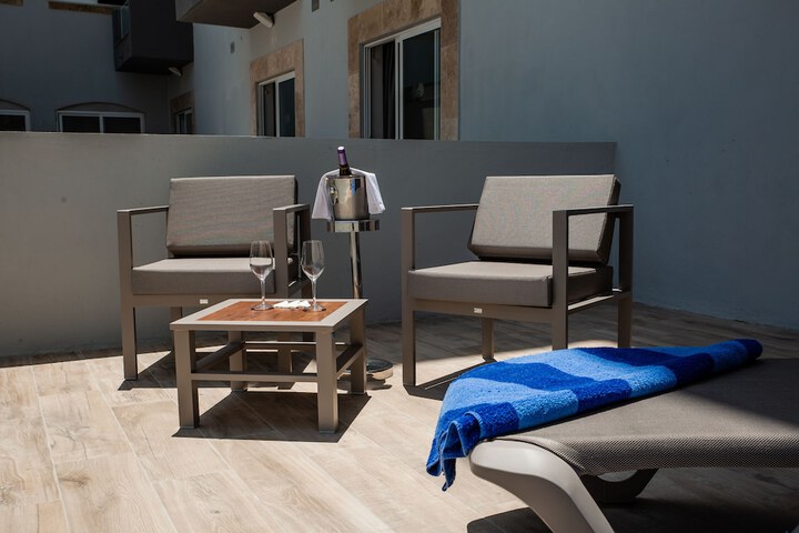 Terrace/Patio 13 of 44