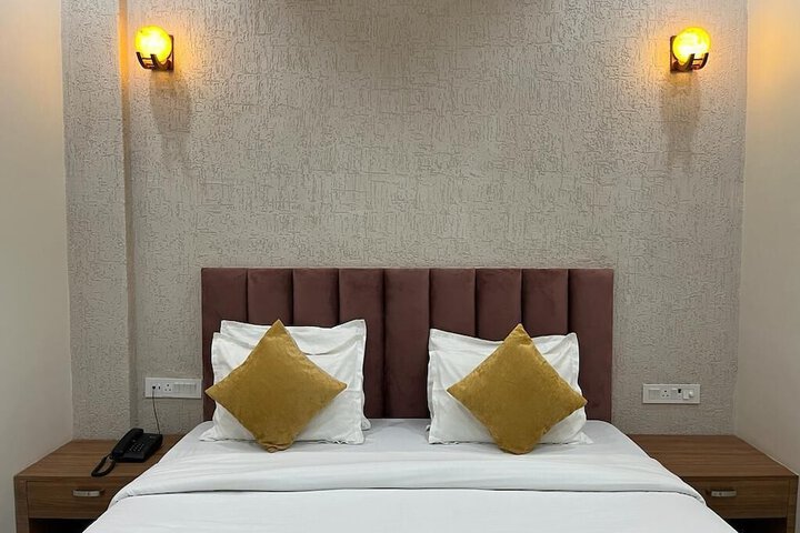 Room 8 of 46