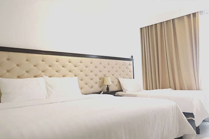 Room 20 of 117