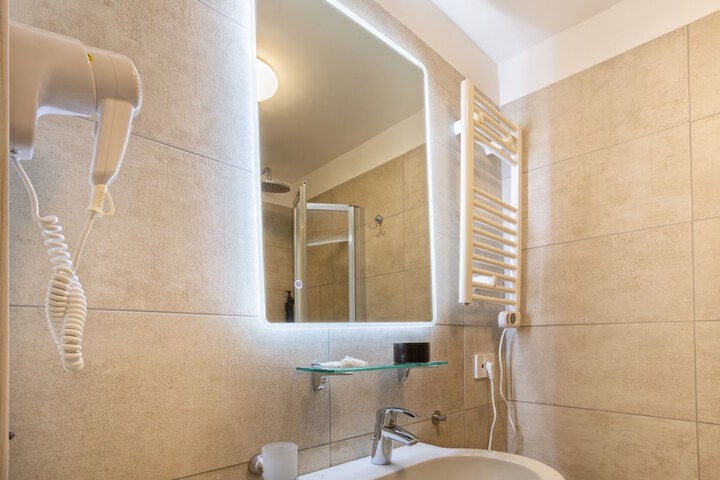 Bath Photo
